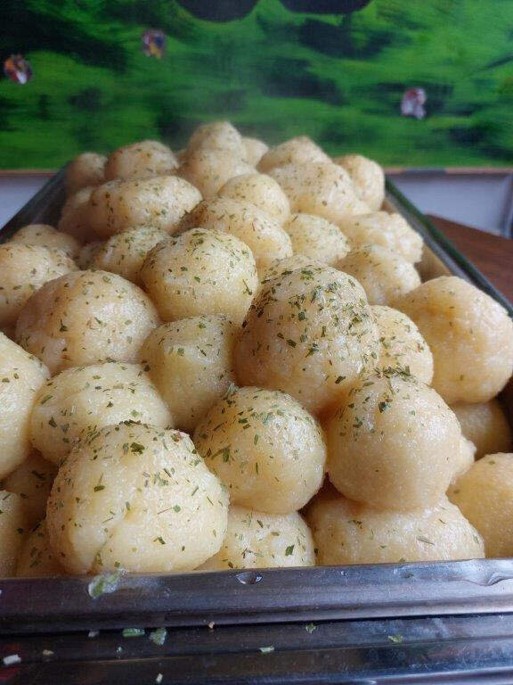 Fleischknödel / Grammelknödel